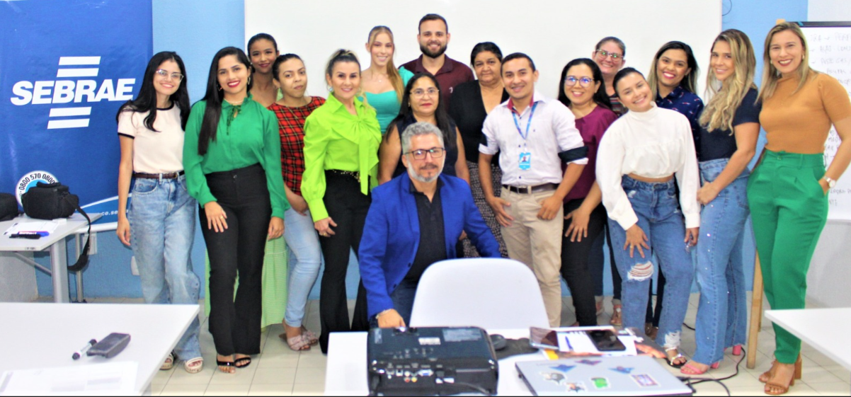 Turma de capacitação empresarial da CR99 em parceria com o Sebrae